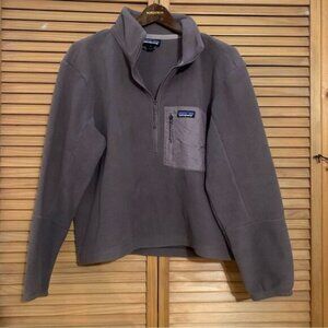 Patagonia 1/4 zip Pullover size medium